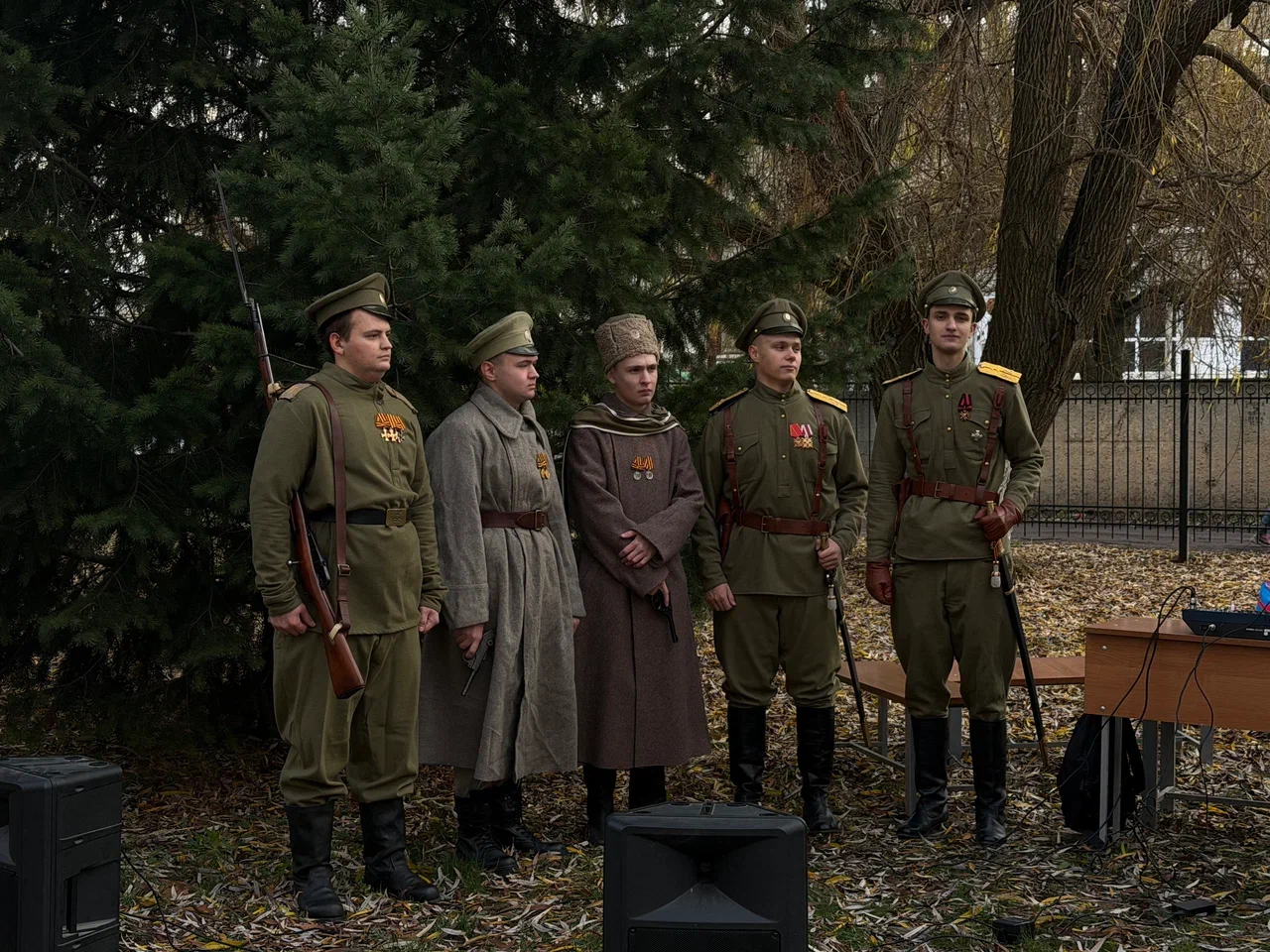 В Державинском отметили День Георгиевских кавалеров исторической реконструкцией фото анонса