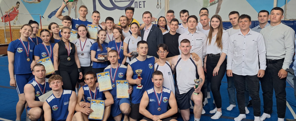 Первенство факультета по гимнастике среди курсов в рамках "Года спорта"!