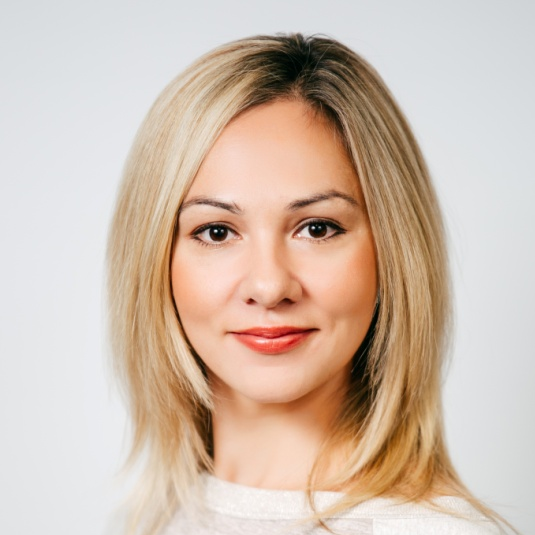 Платонова Яна Валентиновна