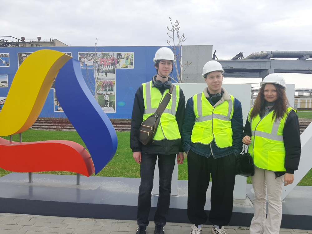 Обучение служением